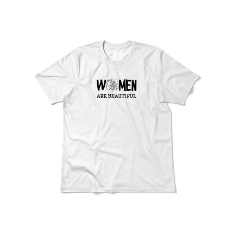 Unisex white t-shirt from the International Women's Rights Day collection with the message Women are beautiful in black font and black & white flower pattern. Fitted 100% cotton T-shirt with a strong feminist message to contribute to the fight for gender equality. Expressing your convictions is already a first step in this fight and in a stylish way.